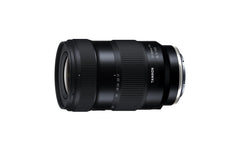 Tamron AF 17-50mm f / 4.0 Di III VXD