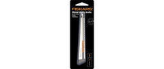 Fiskars | Cutter Metall Pro flach 9mm | Klingenführung aus Metall, gummierter Griff