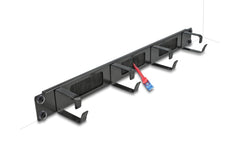 Delock | Kabel Bürstenleiste 66489, Schwarz | mit 4 Bügeln, zu 19 Serverschrank, 1HE