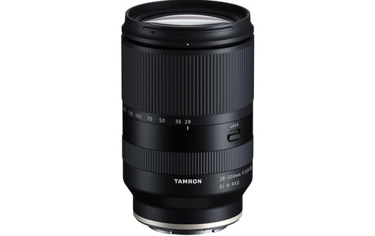 Tamron AF 28-200mm f / 2.8-5.6 Di III RXD