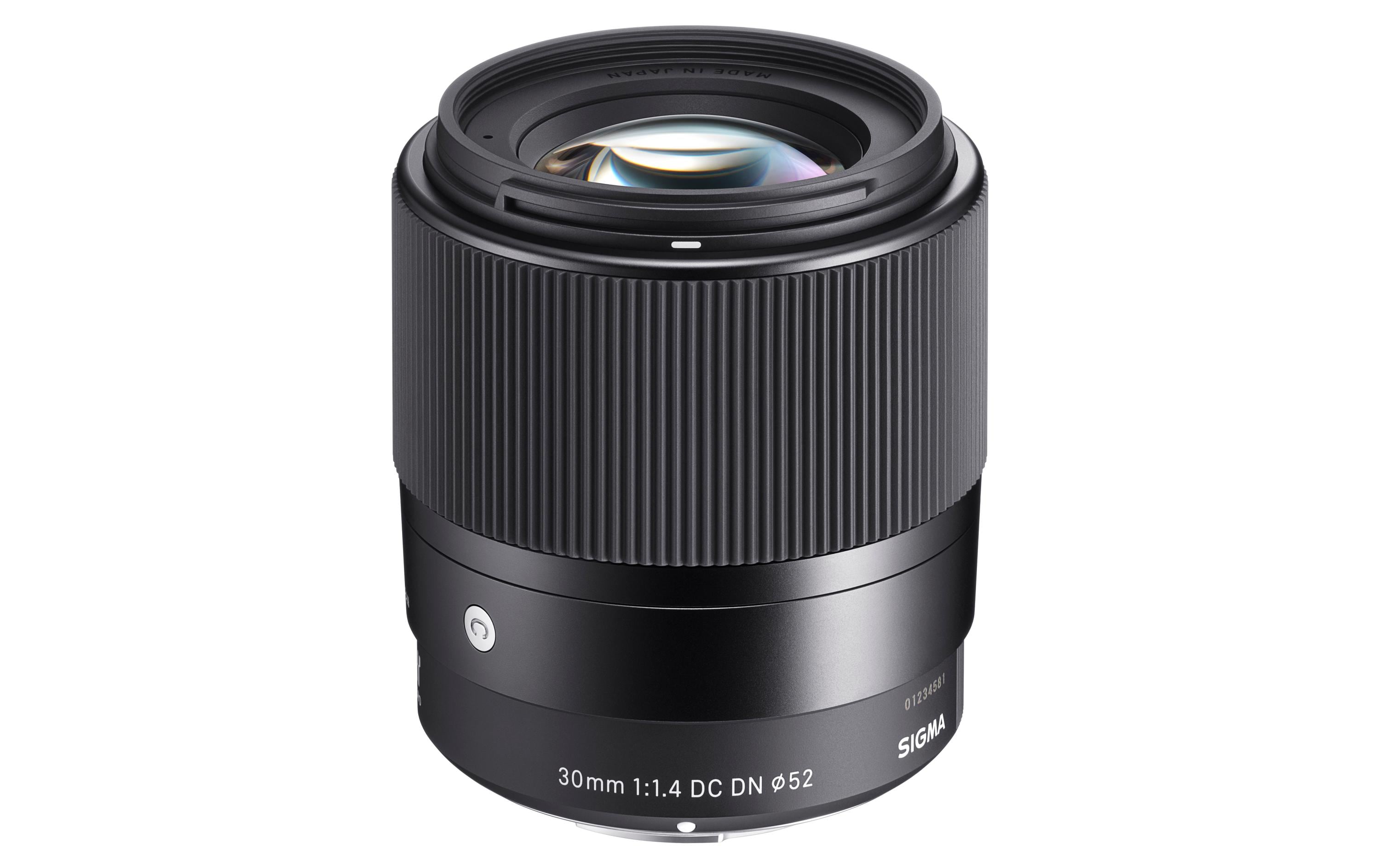 Sigma 30mm / f 1.4 DC DN FujX