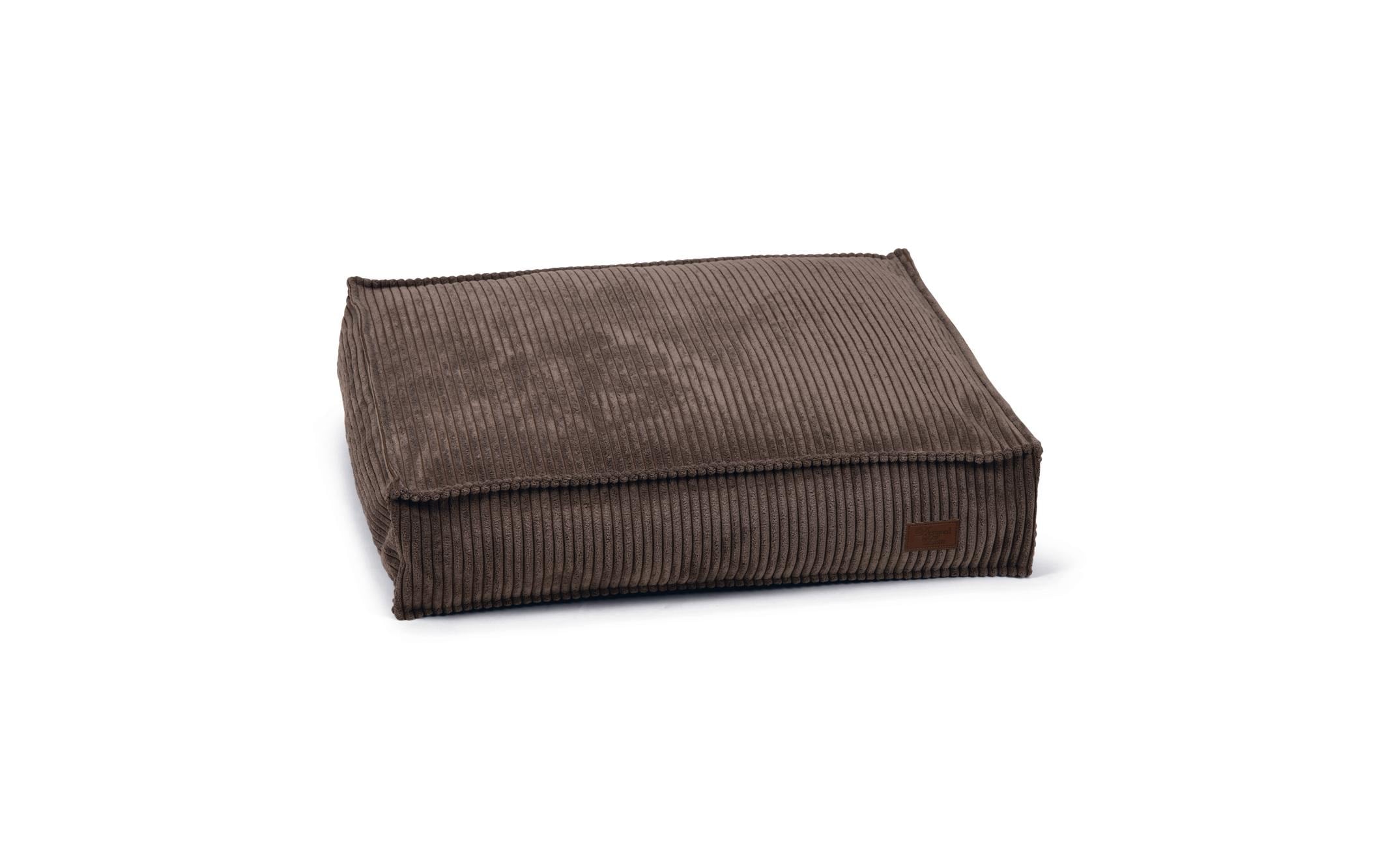 Designed by Lotte Liegekissen Ribbed Braun
