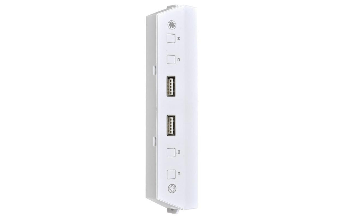 I/O-Panel mit ARGB Controller
