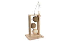 Designed by Lotte Holz Kratzbälle Holz/Jute