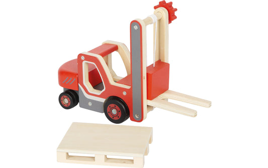 Gabelstapler mit Palette