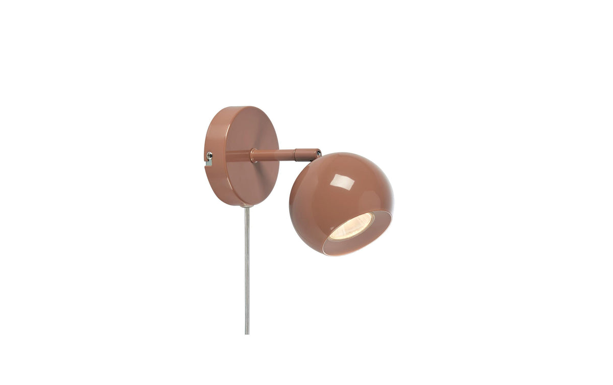 Markslöjd, Pop Wandleuchte Braun