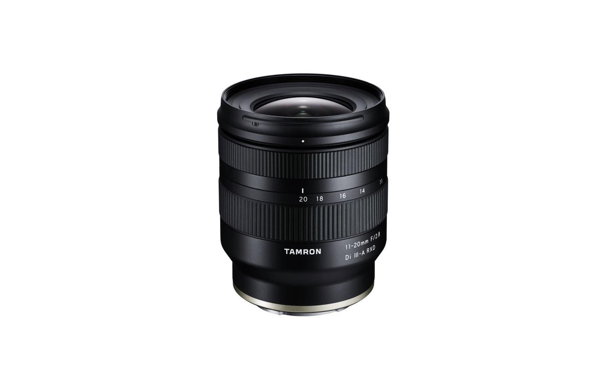 Tamron AF 11-20mm f / 2.8 Di III-A RXD