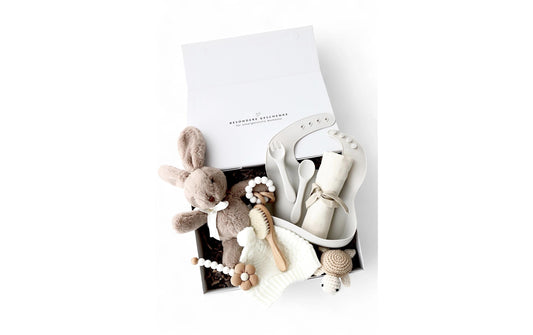 Baby Geschenkbox Lunelle weiss