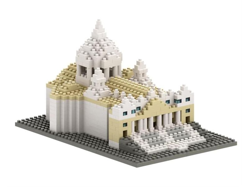 BRIXIES | Basilica S. Pietro | 627 bricks