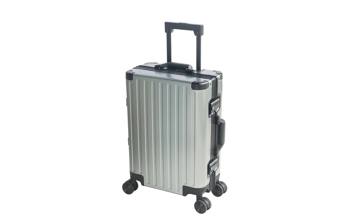 WL Koffer Aluminium grün 37L