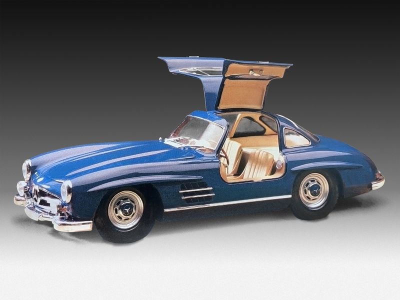 Revell | Gift Set Mercedes 300 SL 100 Y | 1:24