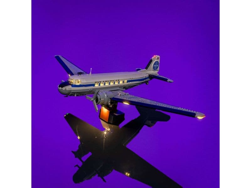Light My Bricks | 2.0 LED Licht Set für LEGO 11378 | Douglas DC-3 PAN AM