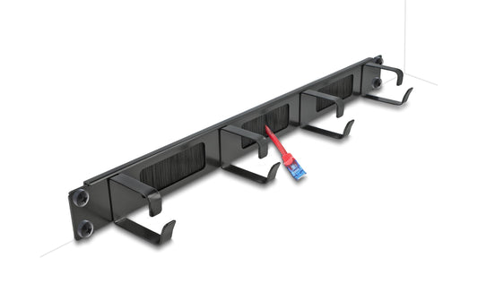 Delock | Kabel Bürstenleiste 66489, Schwarz | mit 4 Bügeln, zu 19 Serverschrank, 1HE