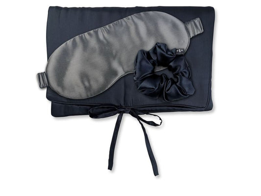 Ailoria | TRAVEL SET BEAUTY M Black | 1x Silk bag,1x Sleepingmask, 1x Scrunchie M