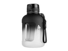 4Fresh | Flasche Gradient Half Gallon,2.3L | Schwarz-Weiss