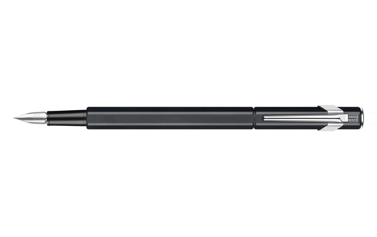 Caran d'Ache Füllfederhalter 849 schwarz