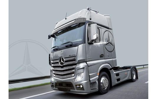 Italeri Mercedes Benz Actros Giga Space