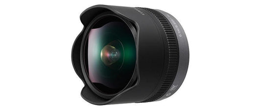 Panasonic  8mm / f3.5