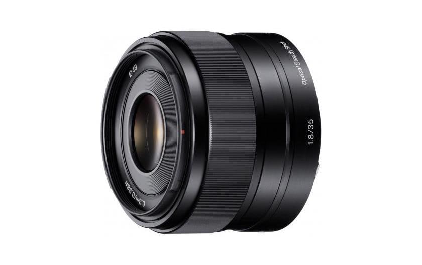 Sony SEL 35mm f / 1.8 OSS