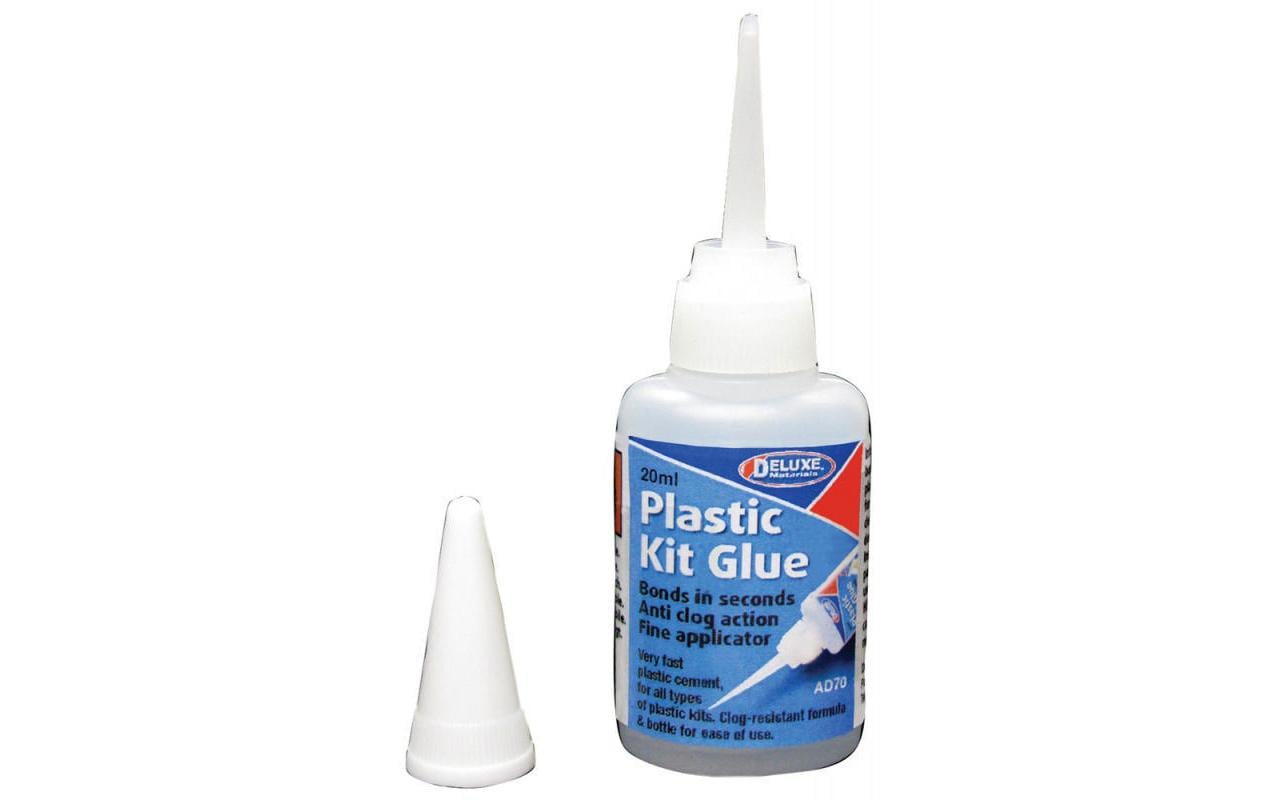 Deluxe Materials Plastic Kit Glue