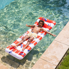 Swim Essentials | Materassino gonfiabile | Red White Whale