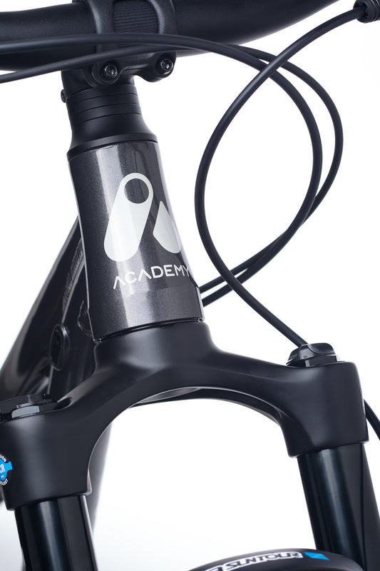 ACADEMY Trail 4 20 Zoll Schwarz