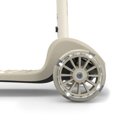 Scoot and Ride | Highwaykick 3S | Ash