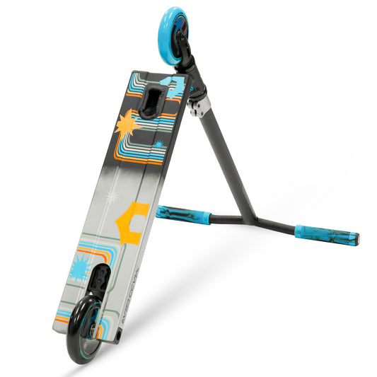Madd Gear | Freestyle Scooter | Carve Ultimate | Black-Grey faded Rainbow